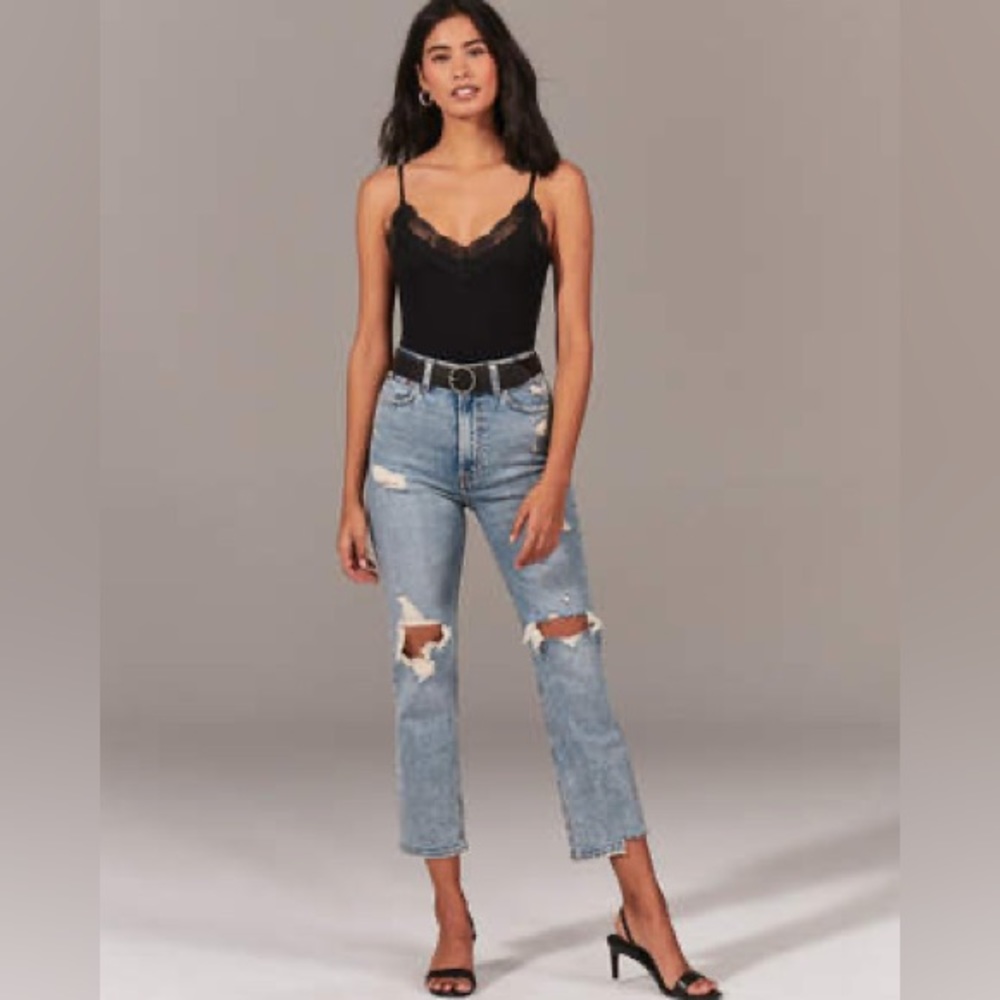 A&F Ankle Staight Ultra High Rise